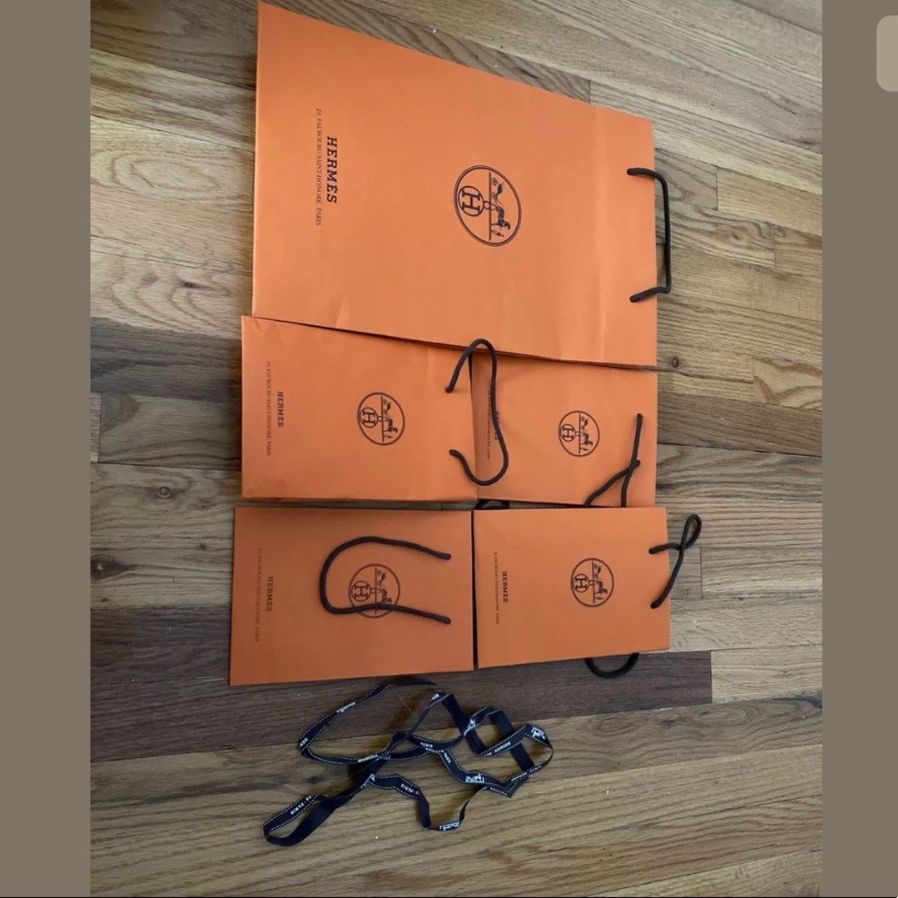 HERMÉS SHOPPING Bag LOT Of 5 With Hermés Ribbon